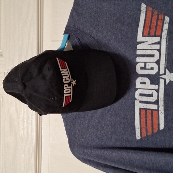 TOP GUN matching TShirt and cap - Picture 2 of 2